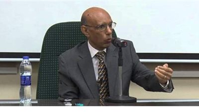 وفاة المفكر الإسلامي محمد كمال إمام