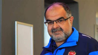 خالد محمود يجهز ملفا طبيا للاعبي الأهلي