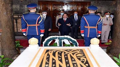 الرئاسة في أسبوع.. قمة مصرية كينية.. السيسي يحتفل بذكرى نصر أكتوبر.. يتسلم درع العمل التنموي العربي.. وحزمة تكليفات للحكومة