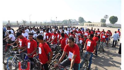 نائب محافظ قنا يشهد بدء انطلاق ماراثون الدراجات الهوائية|صور