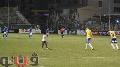 غرائب الدوري المصري.. طفل يقتحم مباراة طنطا والمقاولون العرب | صور