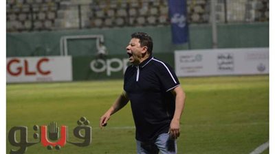 7 صور ترصد انفعالات رضا عبدالعال على لاعبي طنطا خلال لقاء  المقاولون