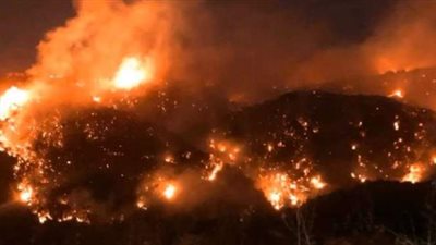 حريق جديد في لبنان ومحاولات لمنع وصول النار إلى المنازل