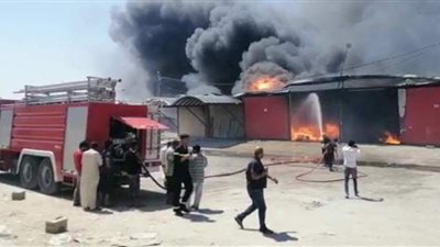 الاستماع لأقوال العمال في حريق مخزن عطور بإمبابة