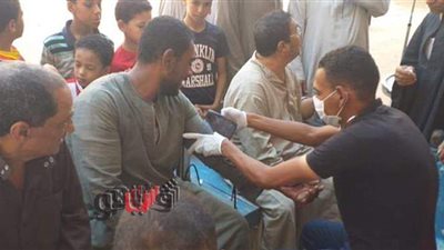 حملة 100 مليون صحة تنطلق من أمام المسجد العمري بقوص في قنا| صور