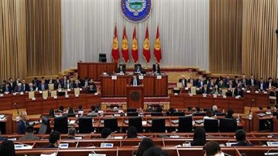 برلمان قرغيزستان يوافق على تشكيل حكومة جديدة