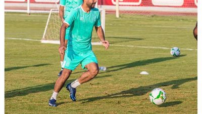 سعد سمير ومحمود وحيد يستكملان برنامجهما التأهيلي بالأهلي