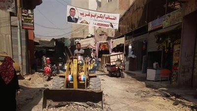 رفع المخالفات وتمهيد الطرق في حملة بالصف | صور