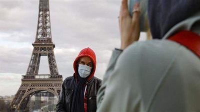 الأعلى منذ تفشي الجائحة.. فرنسا تسجل رقما قياسيا لإصابات كورونا