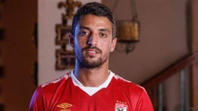 علاء نبيل: طاهر محمد طاهر هيقعد كهربا وحسين الشحات على دكة الأهلي