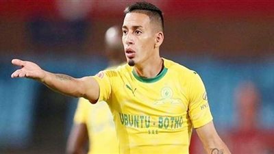 اتجاه في الأهلي لتأجيل ضم لاعب صن داونز ورفض رحيل 