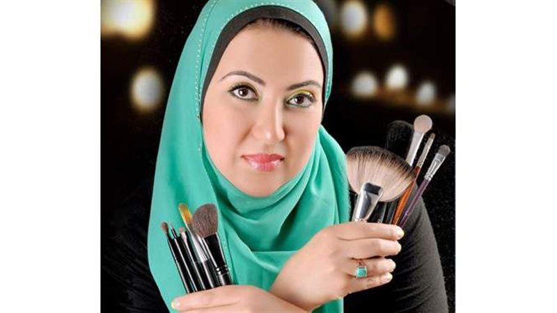 خبيرة التجميل مي