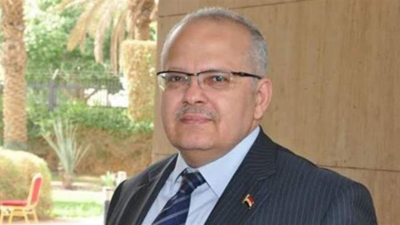 رئيس جامعة القاهرة