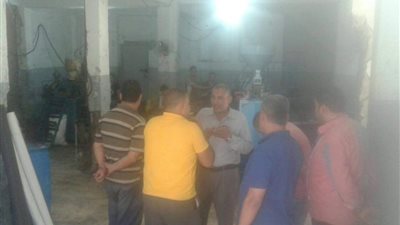 حملة تفتيشية على المصانع والورش غير المرخصة بشبرا الخيمة (صور)