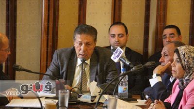 الجمال: مجاعة اليمن سببها الصراع القائم بين الجيش الشرعي والحوثيين