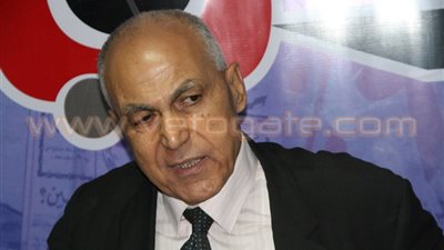 خبير اقتصادي: تقرير بلومبرج عن الجنيه كلام فارغ