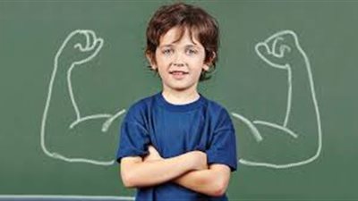10 نصائح تساعدك في تعزيز ثقة طفلك بنفسه