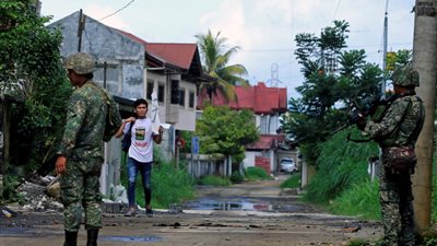 مسلمون يحمون المسيحيين من داعش في مدينة مراوي الفلبينية