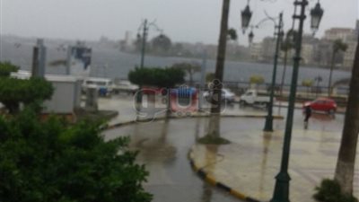 طقس سيئ يضرب شوارع دمياط (صور)