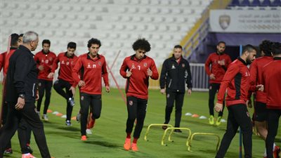 مستبعدو الأهلي أمام الرجاء يتدربون في التتش صباح غد