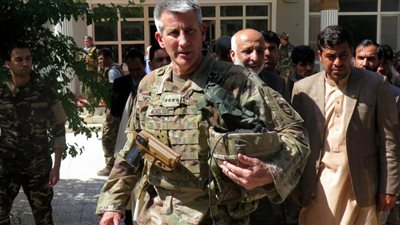 أمريكا تعتزم تكثيف العمليات العسكرية ضد داعش في أفغانستان