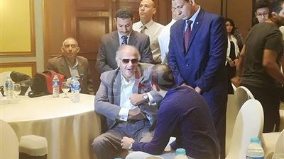 ممدوح عباس يدعم أحمد سليمان في انتخابات الزمالك