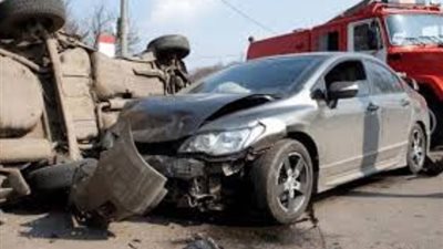 انفجار إطاري سيارة يتسبب في مصرع قائدها وإصابة أسرته بأطفيح