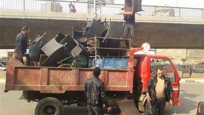 بالصور.. إغلاق عدد من الكافيهات المخالفة بحي العجوزة في الجيزة