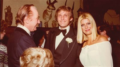 27 لقطة نادرة ترصد حياة دونالد ترامب مع أبنائه