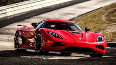 كوينجسيج تتعاقد مع ميشيلين لتطوير إطارات السيارات