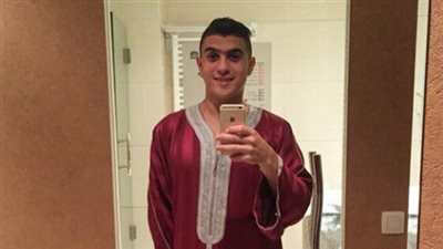 بالصورة.. كريم حافظ من فرنسا: «مش عارف أعمل إيه في البلد دي»