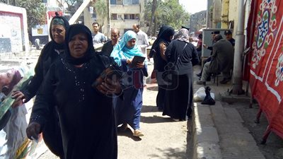 إقبال متوسط في لجان مدرسة ثورة الأحرار بإمبابة