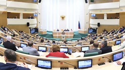 مجلس الاتحاد الروسي يدعو الكونجرس للحفاظ على الاتفاق النووي