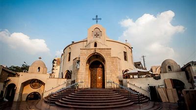 تفاصيل تسجيل ٨٠ قطعة في عداد الآثار الإسلامية والقبطية بكنيسة مار جرجس