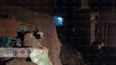 لجنة لمعاينة المباني المجاورة للعقار المنهار في بولاق أبوالعلا