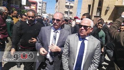 بالفيديو والصور.. جنازة عسكرية مهيبة لشهيد العريش ببورسعيد