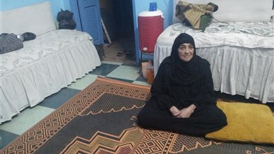 رسائل الحاجة أمونة للسيسي.. تبرعت بـ13 مليون جنيه لتعليم أبناء قريتها.. تجهز ثمن 4 أفدنة لصندوق تحيا مصر.. توجه رسالة للقيادة السياسية.. وتطلب مقابلة الرئيس لتسليمة التبرع (فيديو وصور)