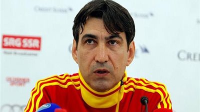 مدرب اتحاد جدة السعودي السابق في القاهرة للتفاوض مع الزمالك