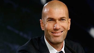 زيدان بعد فوزه بجائزة الـ«فيفا»: لست أفضل مدرب في العالم