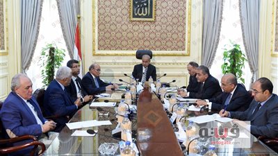 الحكومة: نقدر دور النقابات المهنية في دعم جهود الدولة والتنمية