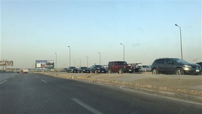 تحويلات مرورية بسبب إنشاء كوبري بطريق الفيوم الصحراوي لمدة يومين