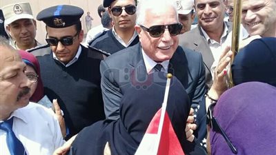 محافظ جنوب سيناء: «السيدات حاجة تفرح في الانتخابات» (صور)