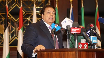 أبو العينين: مصر مؤهلة للاستثمار والتصدير لأكثر من 70 دولة