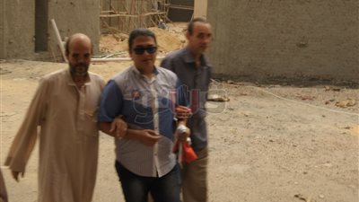 متحدو الإعاقة البصرية يدلون بأصواتهم بالانتخابات في الأقصر (صور)