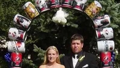 بالصور.. أغرب الأشياء المصنوعة يدويا بحفلات الزفاف