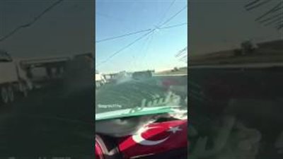 بالفيديو.. لحظة انقلاب سيارة على طريق سريع بالسعودية