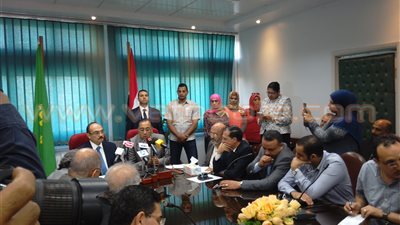 بالصور.. مدبولي: 500 مليون جنيه للصرف الصحي والمياه بالخصوص