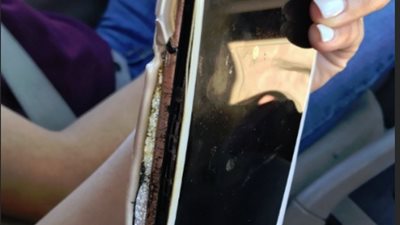 انفجار هاتف آي فون 7 بلس في وجه مستخدم