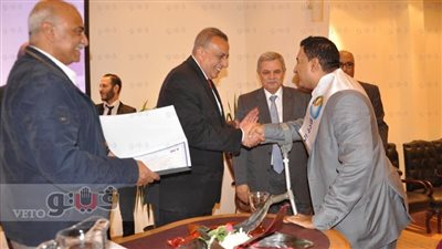 محافظ الجيزة يشدد على الاهتمام بالعمل الميدانى