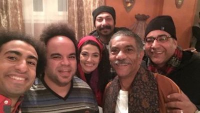 علي ربيع ينشر صورة من كواليس تصوير فيلم «خير وبركة»